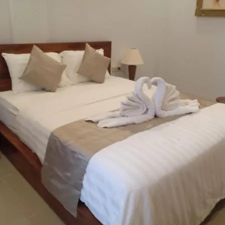 Hotel D'Transit